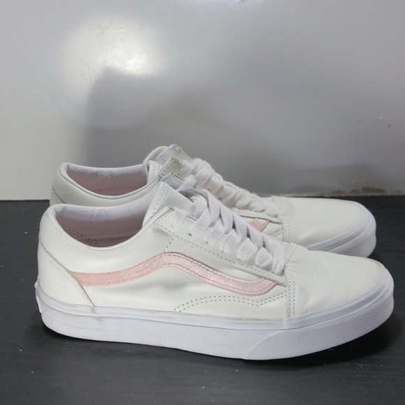 Vans Shoes - VANS Old Skool Low Sz 6.5Womens 007114 White Pink Leather Skateboarding Sneakers